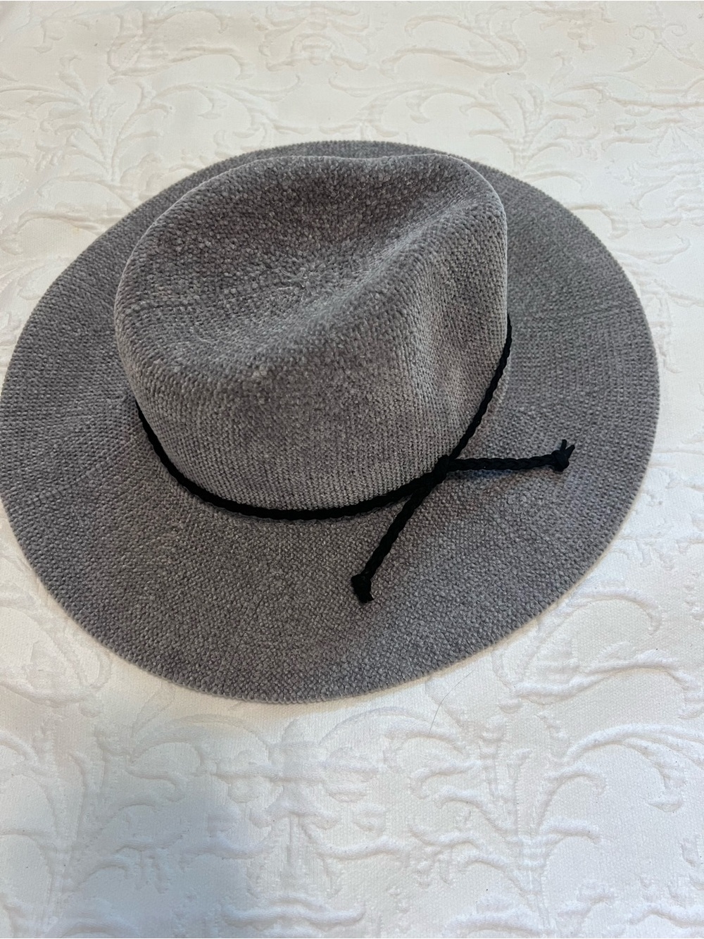 Britt’s Knits Getaway Foldable Grey Panama Hat with Black Band and Bow